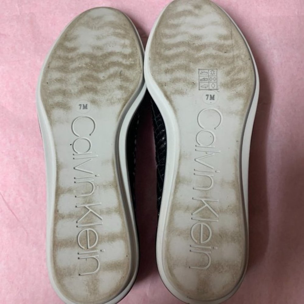 Womans Calvin Klein Black Faux Snakeskin Flats - Picture 3 of 4